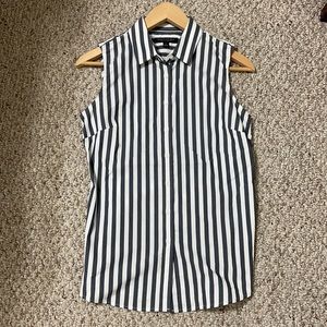 Banana sleeveless shirt